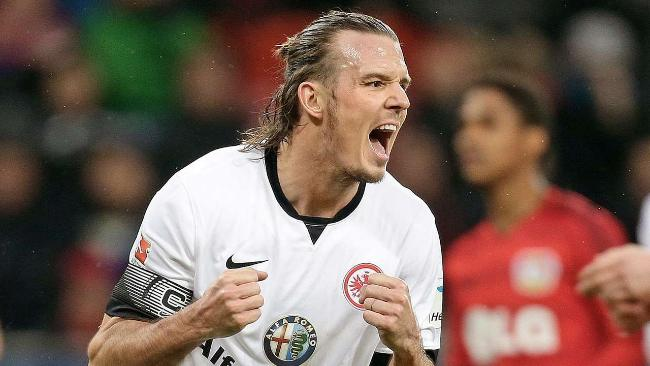 他们更是突 他们更是突