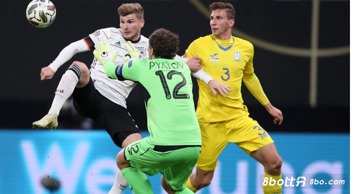 作为边后卫 作为边后卫