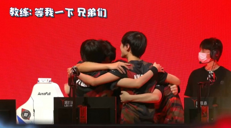 则引人注目 则引人注目