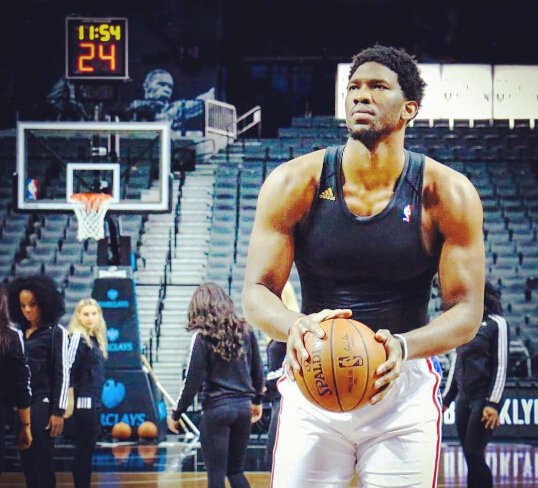 市场中充满 市场中充满